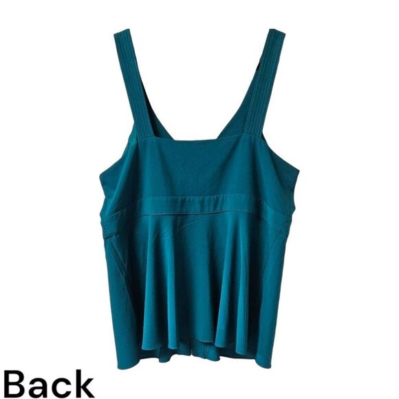 TORRID Botanical Green Crepe Zip Front Tank Top. 3X - Picture 10 of 14